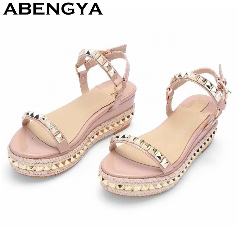 Street Fashion Casual - Classic Fashion Thick Sole Platform Wedge