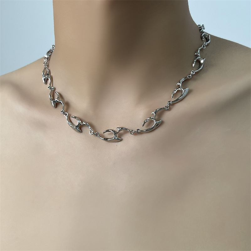 Irregular Shaped Metal Necklac - Street Fashion Trends 2025 ulasan dan harga