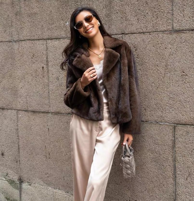 Women's 100% Genuine Mink Fur  - Street Fashion Logo ulasan dan harga