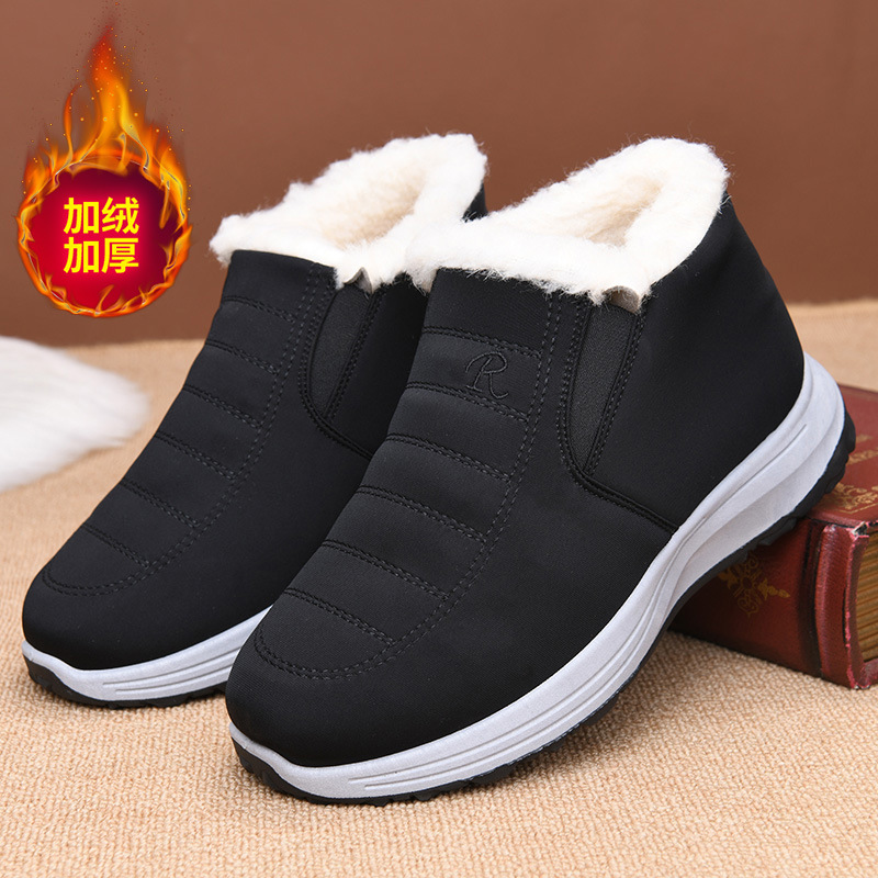 Plus Size Shoes for Men 39-44  - Street Fashion Plus Size ulasan dan harga