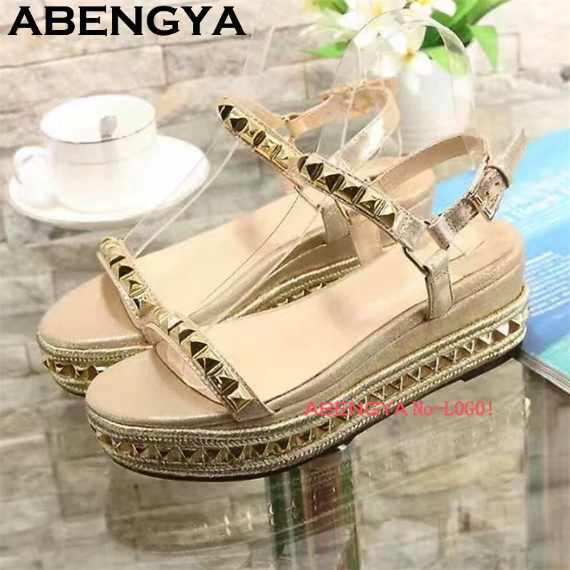Classic Fashion Thick Sole Pla - Street Fashion Casual ulasan dan harga
